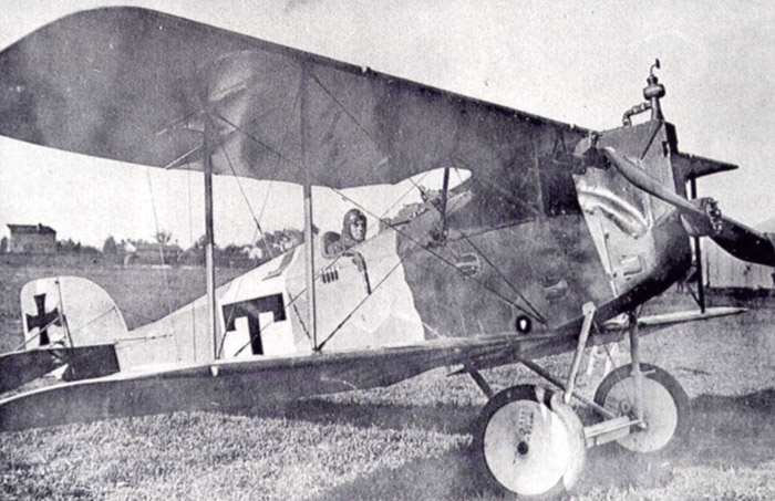 Karl Turek with his Aviatik D.I and his T on the fuselage.