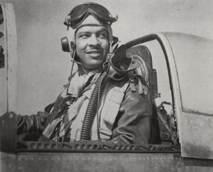 Spurgeon Ellington on his P-51D Mustang, ready to fight!
