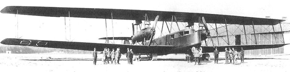 Schoeller's R.VI 28/16, one of the German giants featured in Wings of Glory.