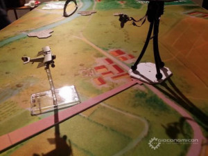 Early preview of Tripods & Triplanes with prototypes at Giocoforza.